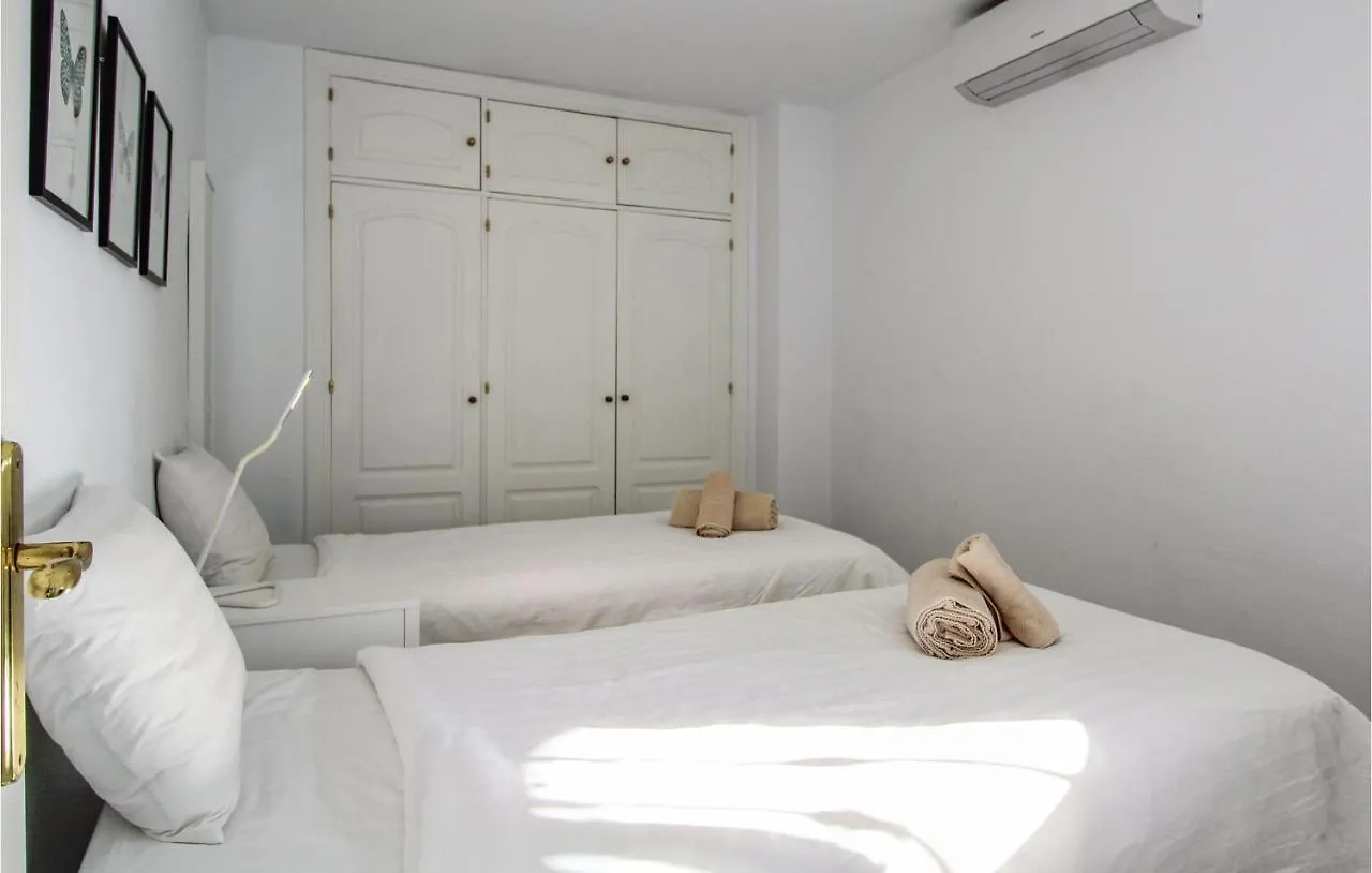 3 Bedroom Lovely Apartment In Нерха