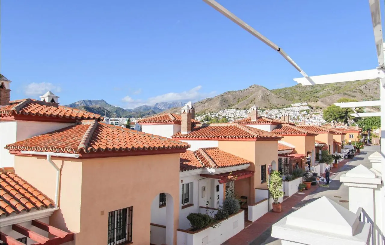 3 Bedroom Lovely Apartment In Nerja