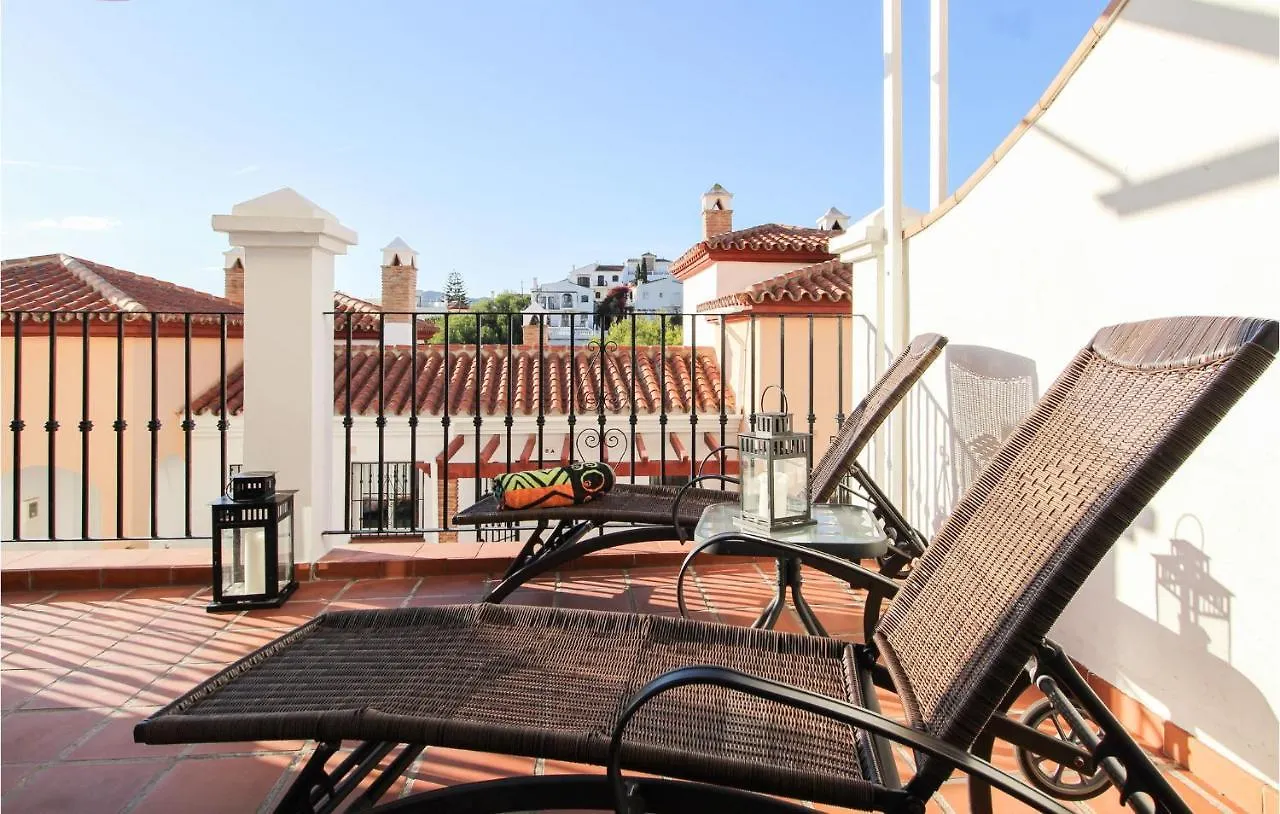 3 Bedroom Lovely Apartment In Nerja Spain